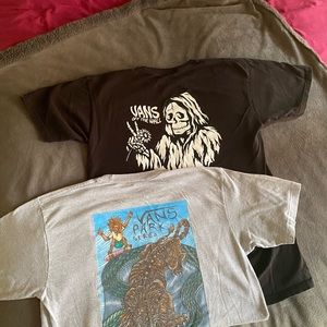 2 Classic Vans T-shirts EUC Men’s Medium 100% Cotton